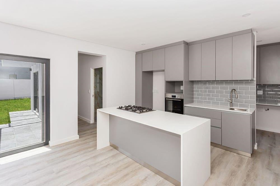 4 Bedroom Property for Sale in Sandown Western Cape